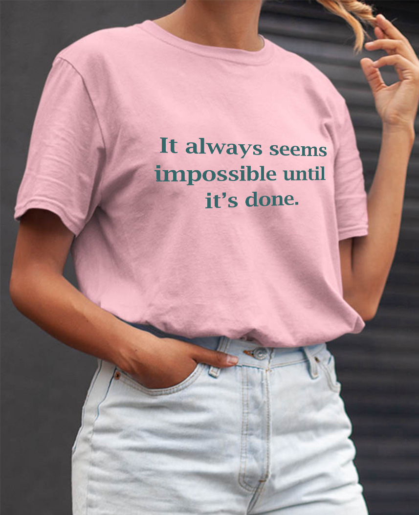 FRUIT OF THE LOOM Boyfriend T-shirt με στάμπα Impossible pink 